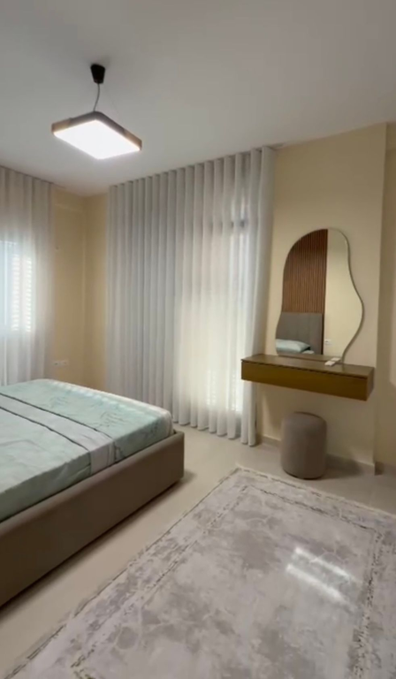 Jepet me qera apartament 2+1+Depo, te kompleksi Xheluks