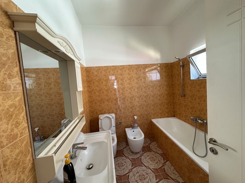Rent, Apartment 2+1, Him Kolli Street, Tirana . Empire74503
