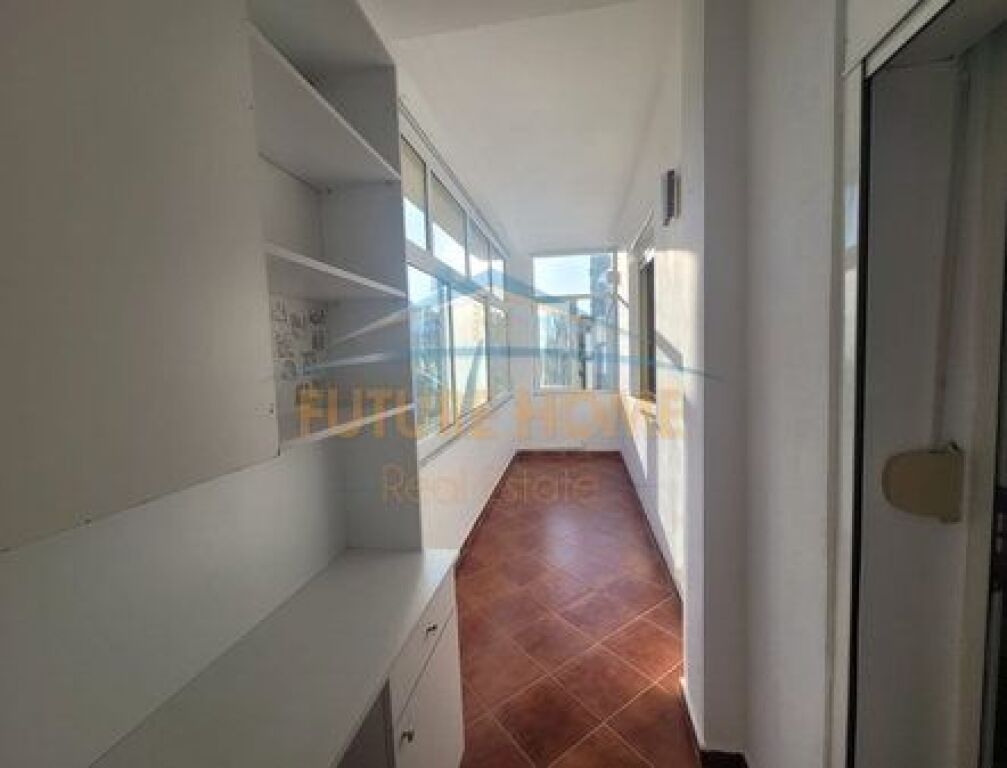 Qira, Apartament 2+1+2, Vilat Gjermane