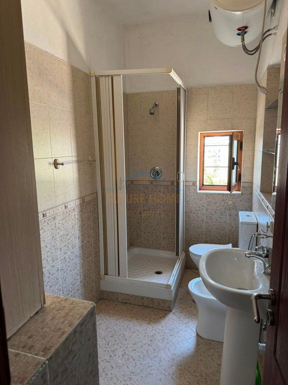 Qera, Apartament 2+1, Rruga Bardhyl, Tirane . Empire71821