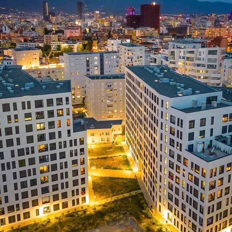 🏡 FOR SALE APARTMENT 2+1 – MAGNET COMPLEX 📍 21 December, Magnet Complex – Tirana