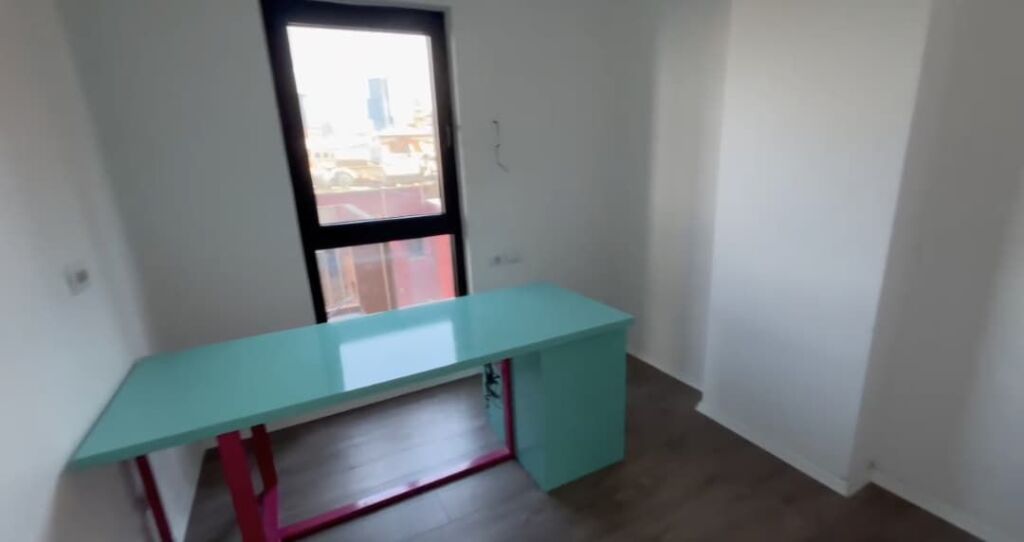 Ufficio in affitto presso il Complesso Garden Building, Via Kavaja, 21 Dhjetori.