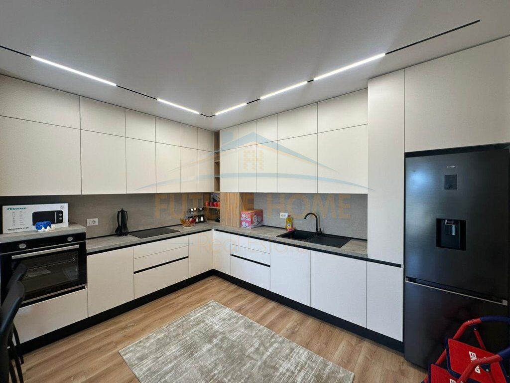 Disponojme apartament 1+1 per qera tek Zogu i Zi, Rezidence e sapo perfunduar.