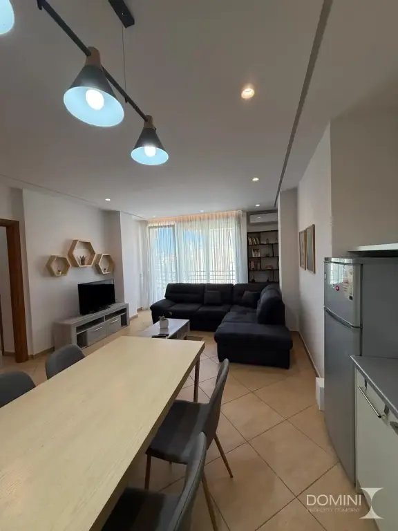 Apartment 2+1+2 for rent at Petro Nini!
