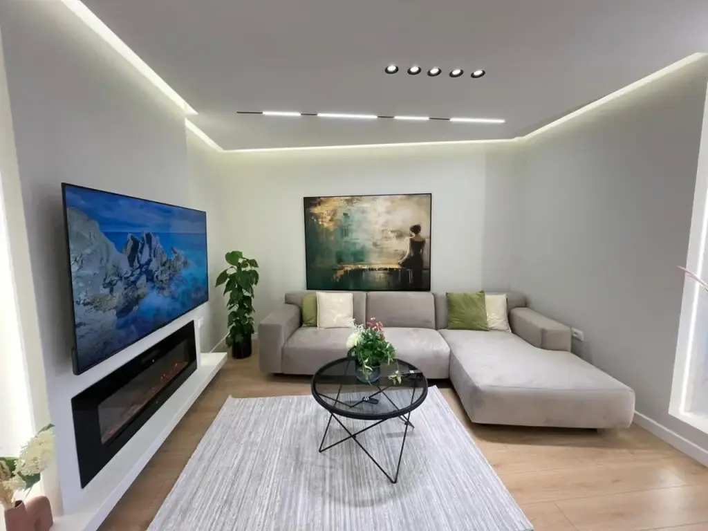 Apartment 2+1+2 for sale, Zogu i Zi, Roundabout !