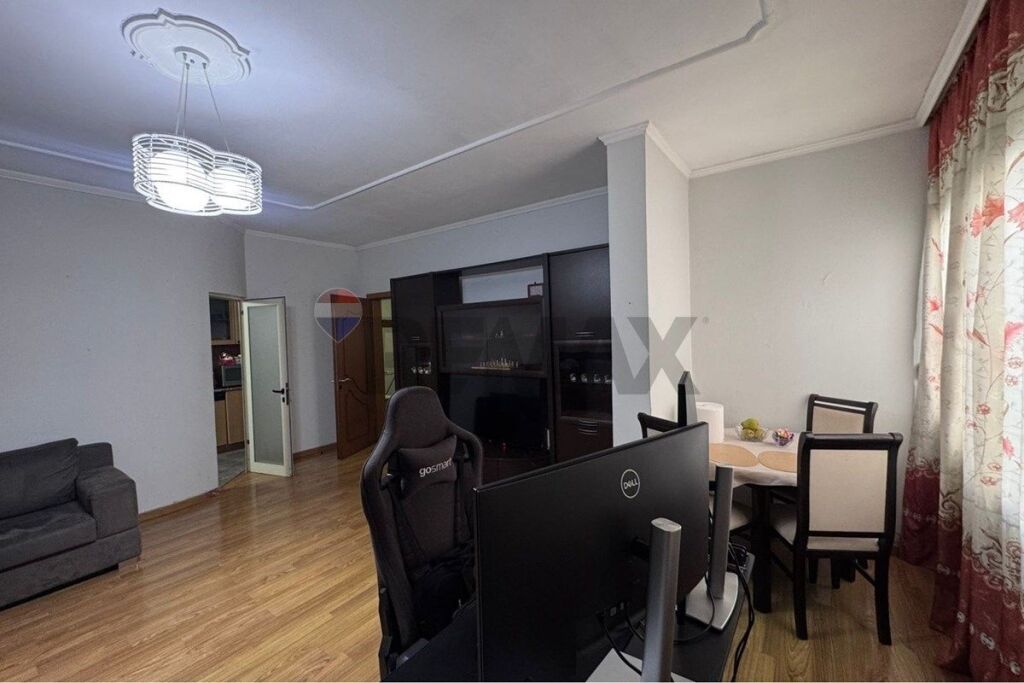 Appartamento - In Vendita - Fusha Ali Demi, Tirana(ID: 530191031-802)