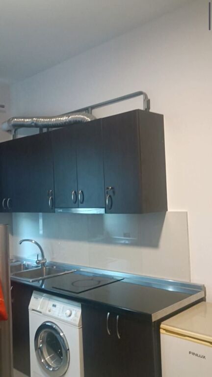 Qera | Garsoniere | Rruga e elbasanit | 400 €/muaj