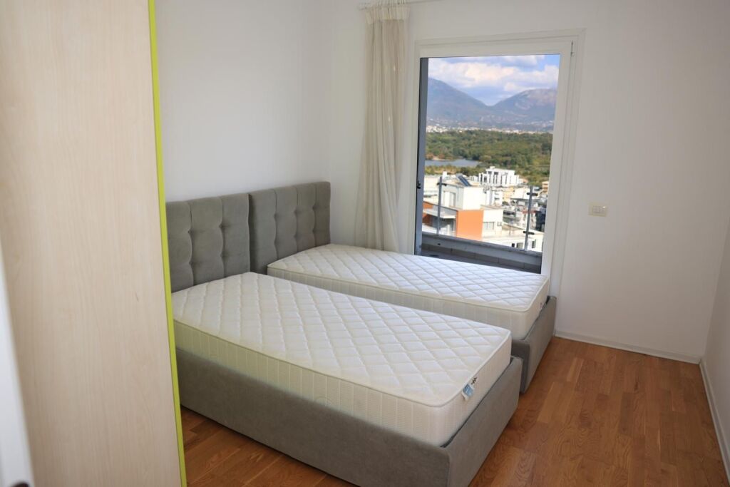 APT. 2+1+2 for rent, Botanic Garden