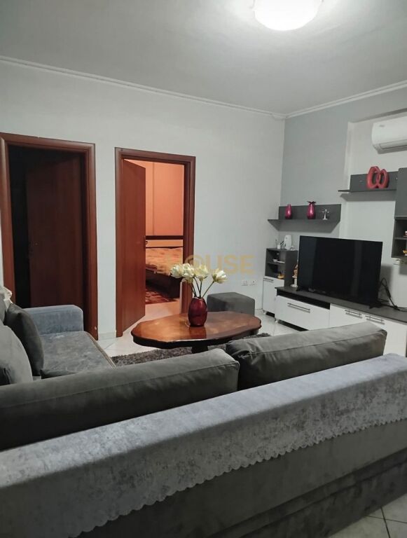 APARTAMENT 1+1 NE SHITJE TE KODRA E DIELLIT