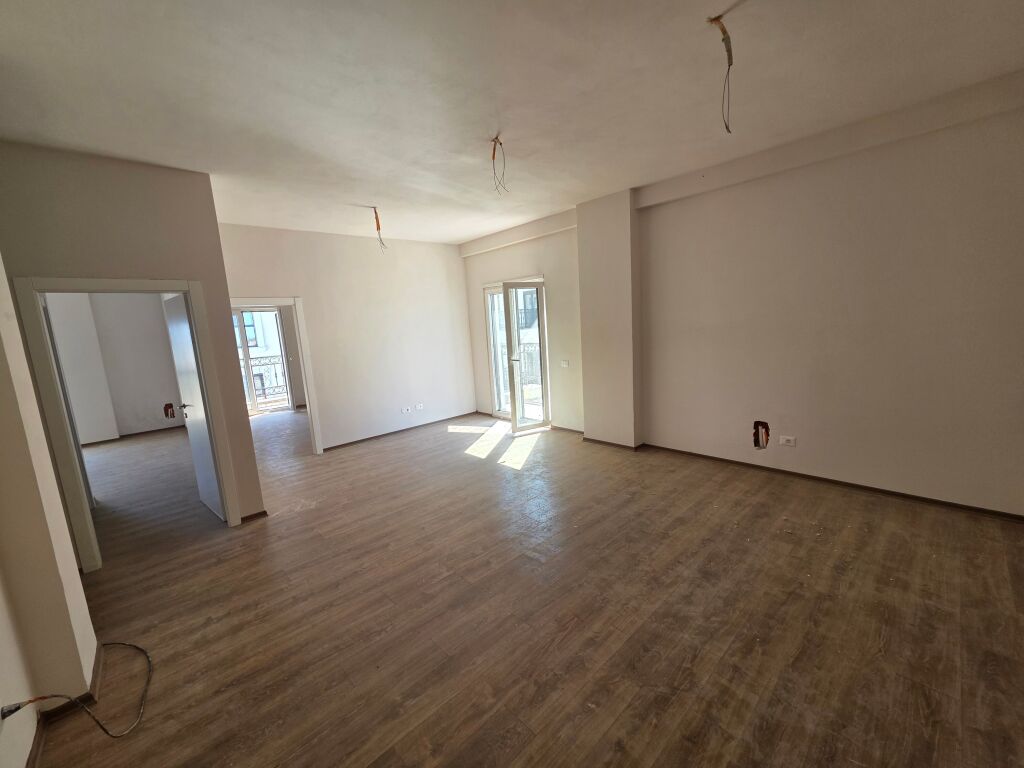 📍Sauk Porta Tirana Re For Sale Apartment 2+1+2