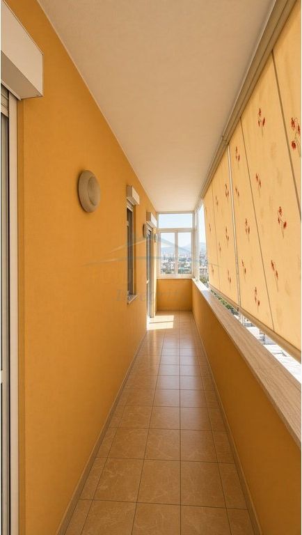 Shitet, Apartament 2+1+2, Ish Ura e Nisherakut, Tiranë. 245,000 €