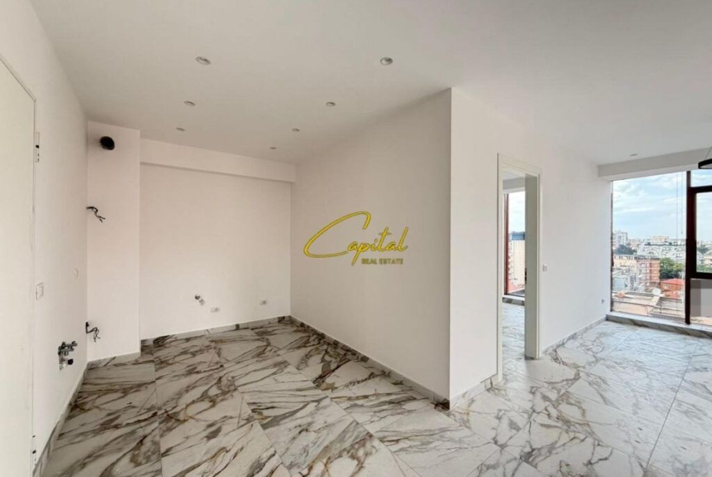 LOCALE COMMERCIALE IN AFFITTO 70 M2 VIA KAVAJES 85.000 LEKE