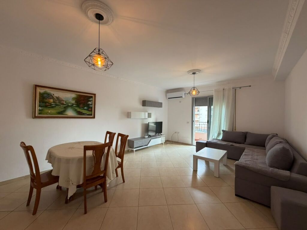 Apartment 2+1 For Long Term Rent - Lungomare, 1-Maj school, Vlorë
