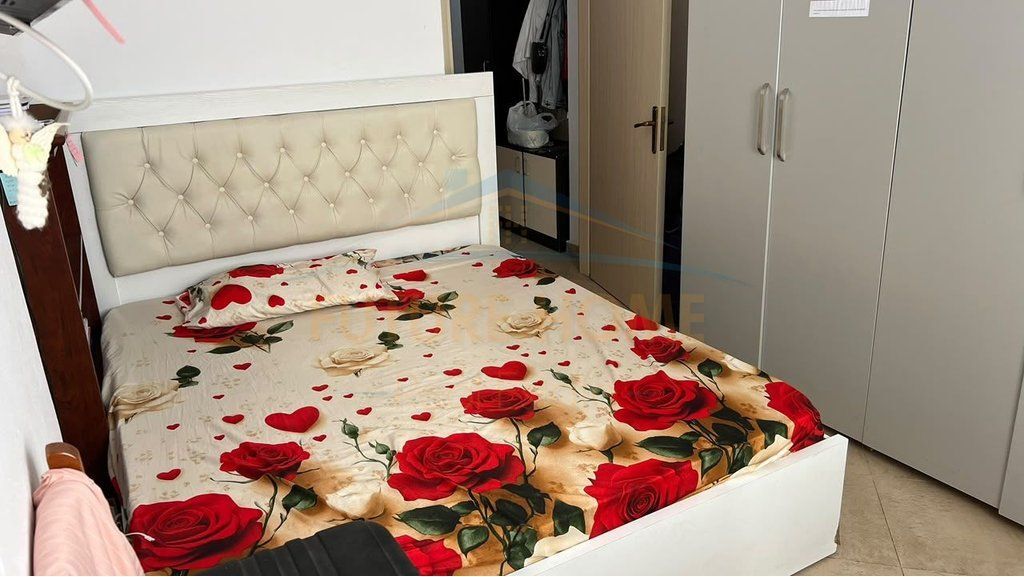 In vendita, Appartamento 1+1, Yzberisht, Tirana.