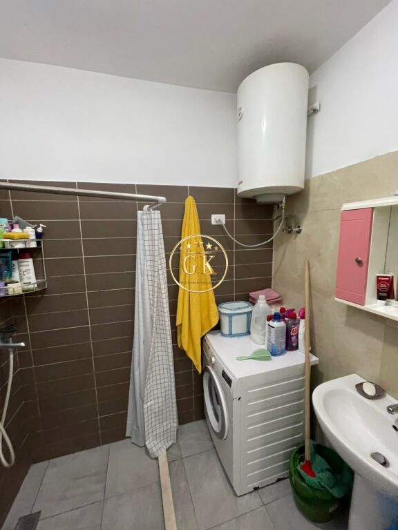 20919593 🏡 SHITET APARTAMENT 2+1 – PLAZH, DURRËS | PRANË HOTEL VIVAS