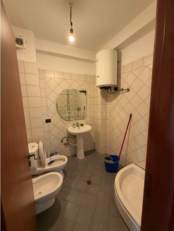 SHITET APARTAMENT 2 + 1 TEK KODRA E DIELLIT ! 13,700,000 Lekë