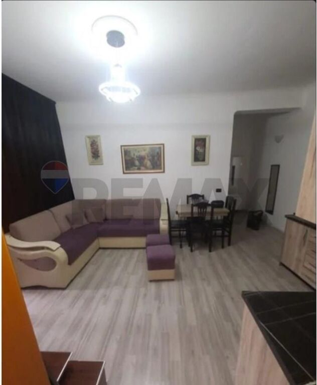 Shitet Apartament 2+1 ne Misto Mame