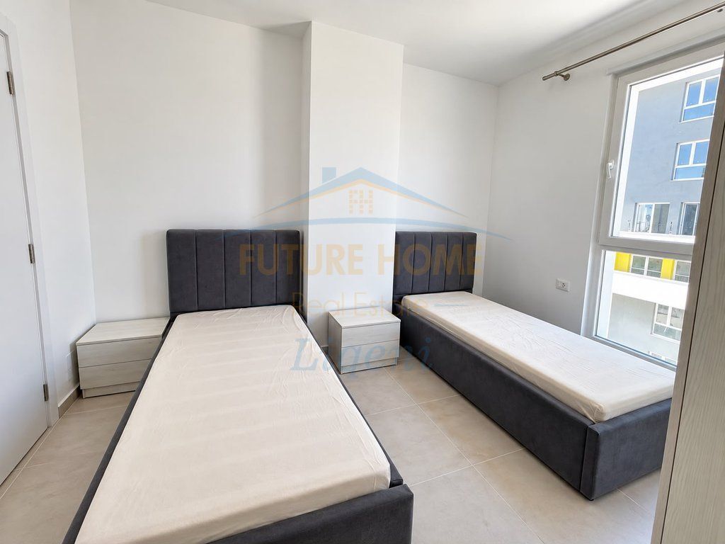 Shitet, Apartament 2+1, Univers City, Tiranë