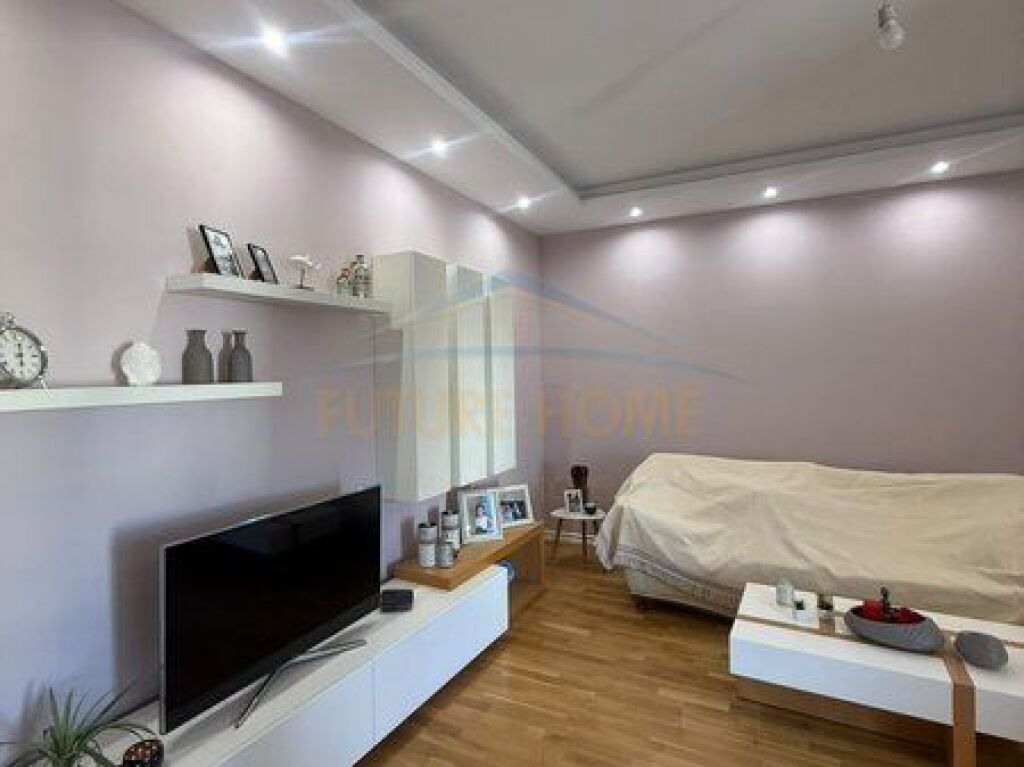Affitto, Appartamento 3+1+2+2 Balconi, Fresk, Tirana