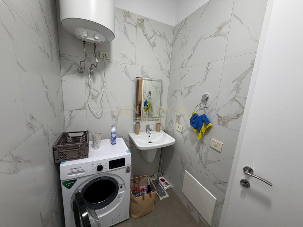 Apartament 2+1 Me Qira në Rrugën Mine Peza, Tiranë - 1000€ | 93.7 m² 1,000 € /Muaj