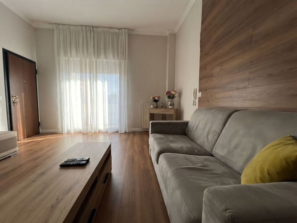 Qera, Apartament 1+1, Rruga Bardhok Biba, Qendër, Tiranë