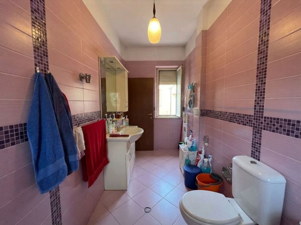Shitet Apartament 2+1, Rruga Dritan Hoxha,Tiranë