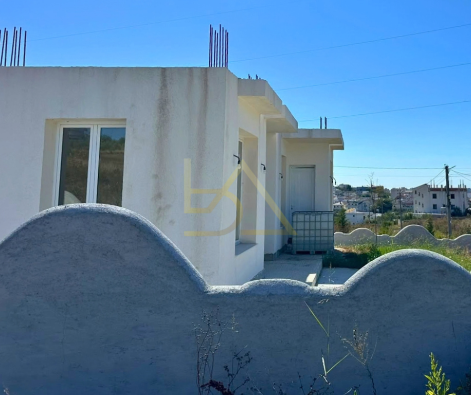 SHITET SHTËPI PRIVATE – RASHBULL, DURRËS