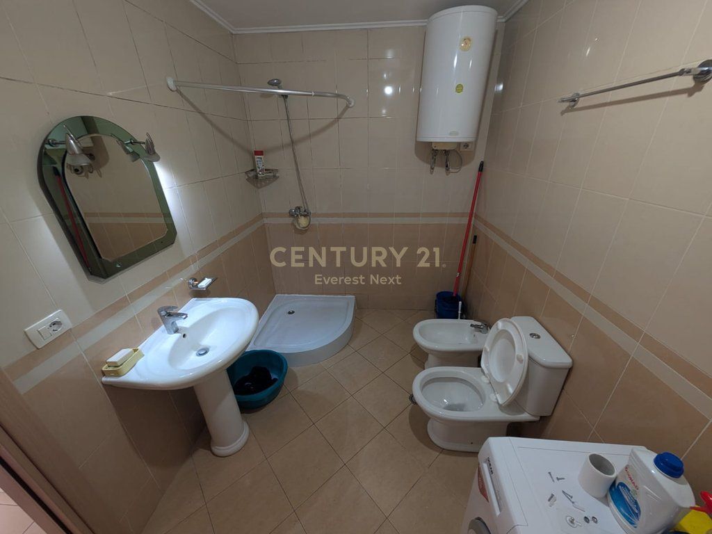 AFFITTASI APPARTAMENTO 2+1 – 5 MAGGIO /Mese 55.000 Lek /Mese