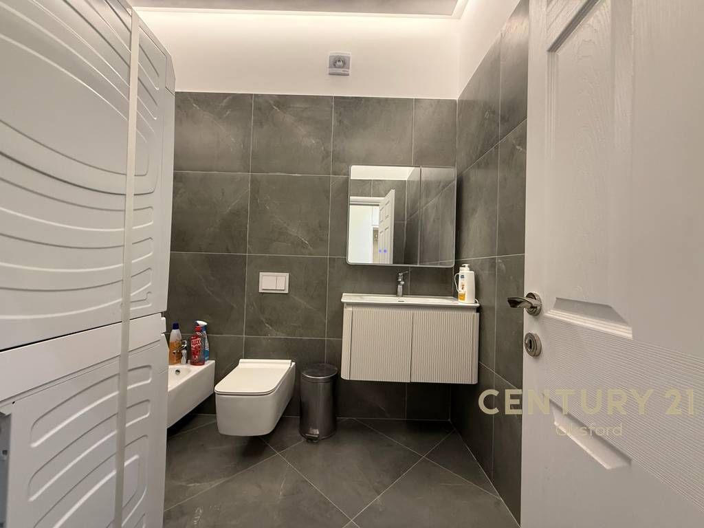 Modern 1+1 Apartment for Rent, in the “Square 21” Complex, on Kavajes Street! 1,000 € /Month