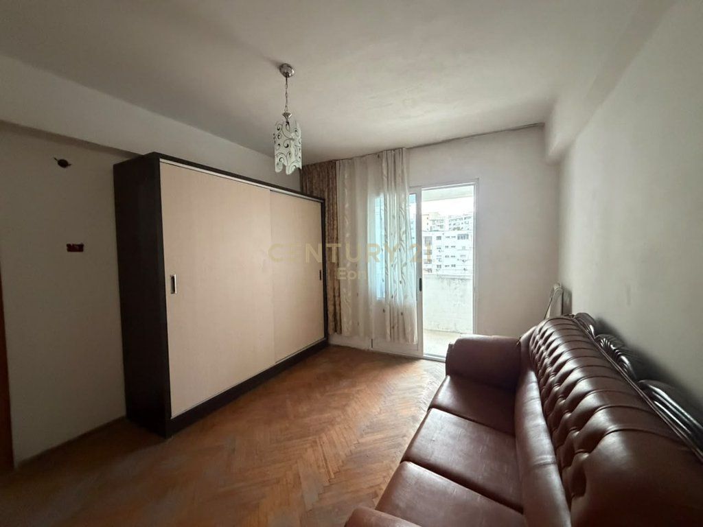 3+1 APARTMENT FOR SALE NEAR PORT ROAD, CENTER, DURRES !