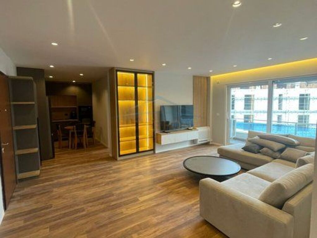 For rent, Apartment 2+1+2 Parking Spaces, Zoological Garden, Tirana.