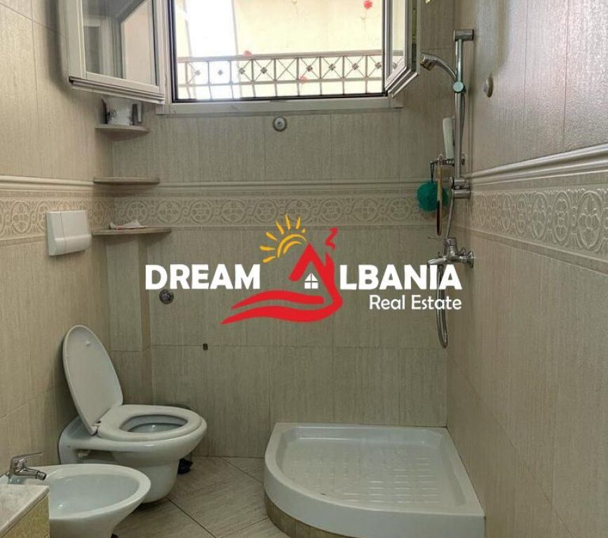 JEPET ME QIRA – APARTAMENT 3+1+2 Rruga Bardhok Biba, Qendër – Tiranë f  ID 5623