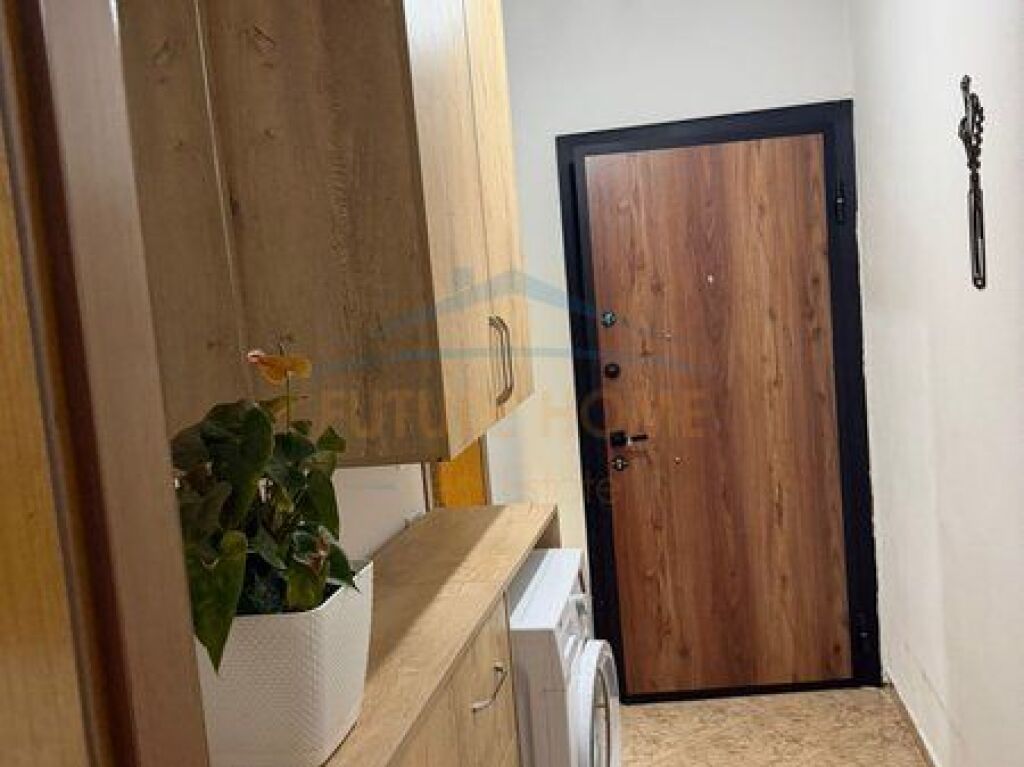 Affitto, Appartamento 3+1, Via Dibra, Tirana 65.000 Lek