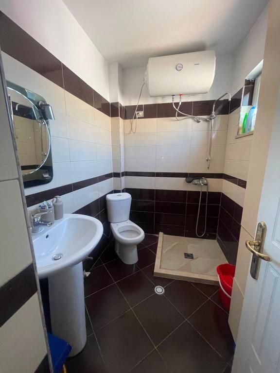 Shitet, Apartament 1+1 , Laprakë, Tirane 95,000 €     