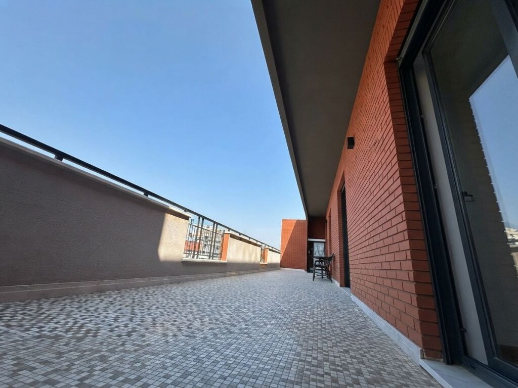 Affitto, Appartamento 2+1 + Veranda + Parcheggio !!
