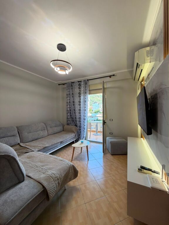 🏡 1+ 1 HOUSE FOR RENT – LUNGOMARE, VLORË