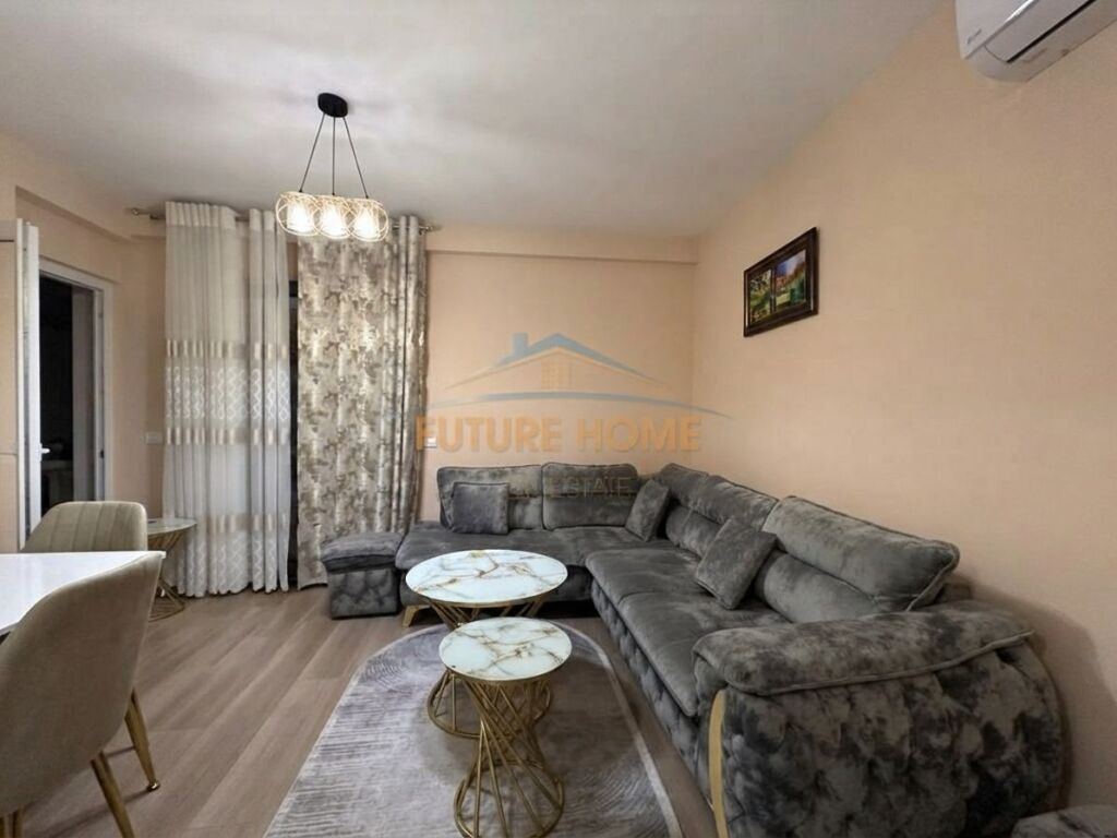 Affitto, Appartamento 2+1+2+Posto Auto, Kodra e Diellit, Tirana
