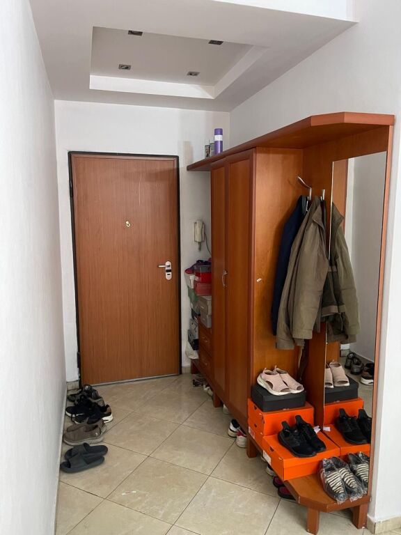 For rent 2+1+2 Commune of Paris KIKA 1