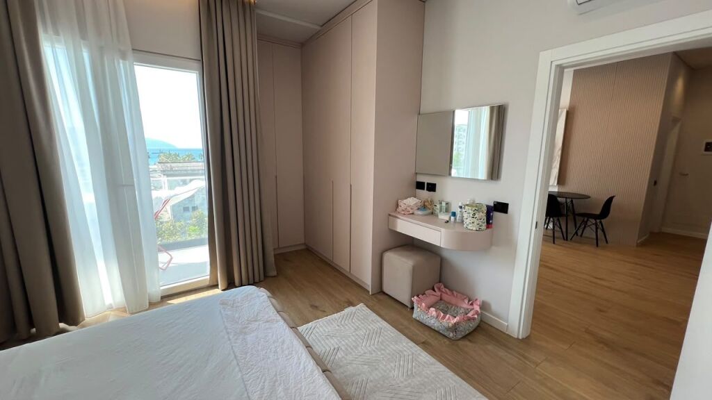 Apartment 1+1+Garage for Long Term Rent - "Dhimitër Konomi" Street near Hotel Moroho, Vlore