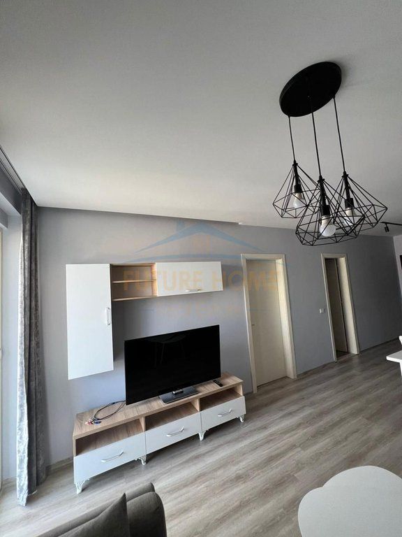 Shitet, Apartament 1+1, Ish-Fusha e Aviacionit, Tiranë 150,000 €
