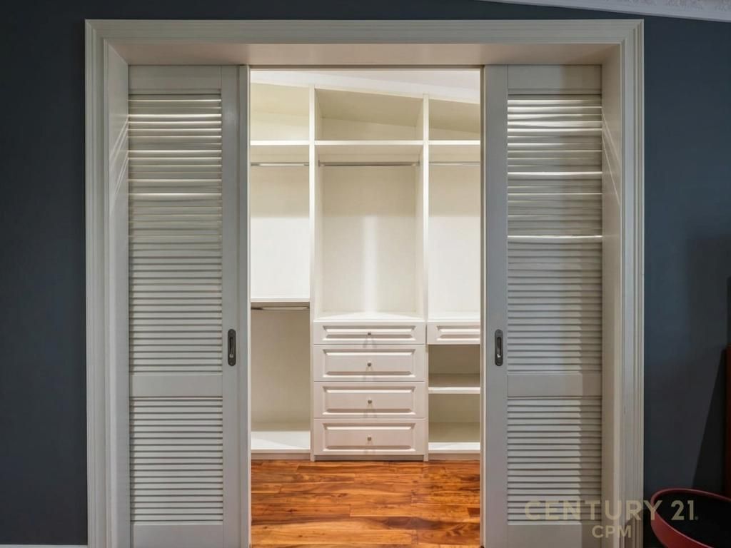 Vendesi in vendita Penthouse Unico, Ex Circo, Viale Zogu I Pare