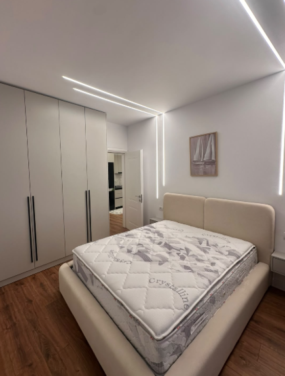 VENDESI APPARTAMENTO 1+1 ASTIR