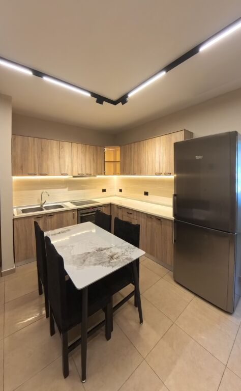 🔥 ONLY 500 M FROM SKËNDERBEJ SQUARE – 1+1 NEWLY INVESTED IN SELVI 60 m²