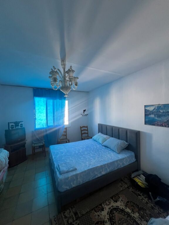 VENDESI APPARTAMENTO 3+1+DEPOSITO VARRI I BAMIT 148.000 EURO FH-94194