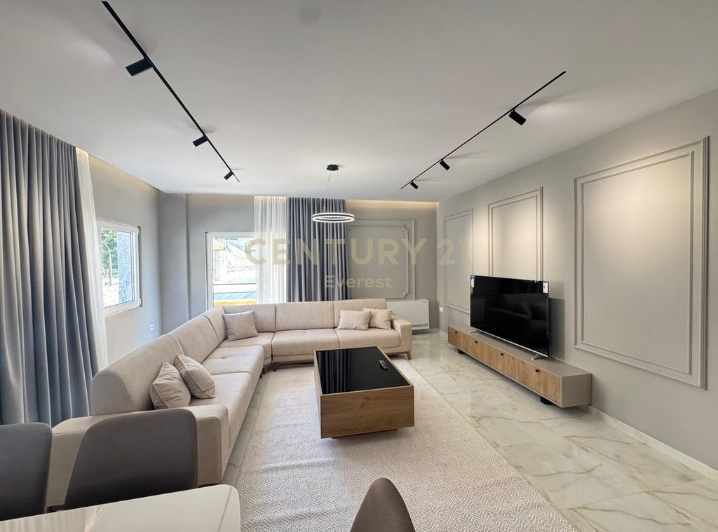 RESIDENZA LAKE LAND, APPARTAMENTO 2+1+POSTO AUTO IN AFFITTO