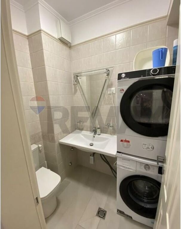Apartament 2+1  Për Qira - Blloku, Tiranë