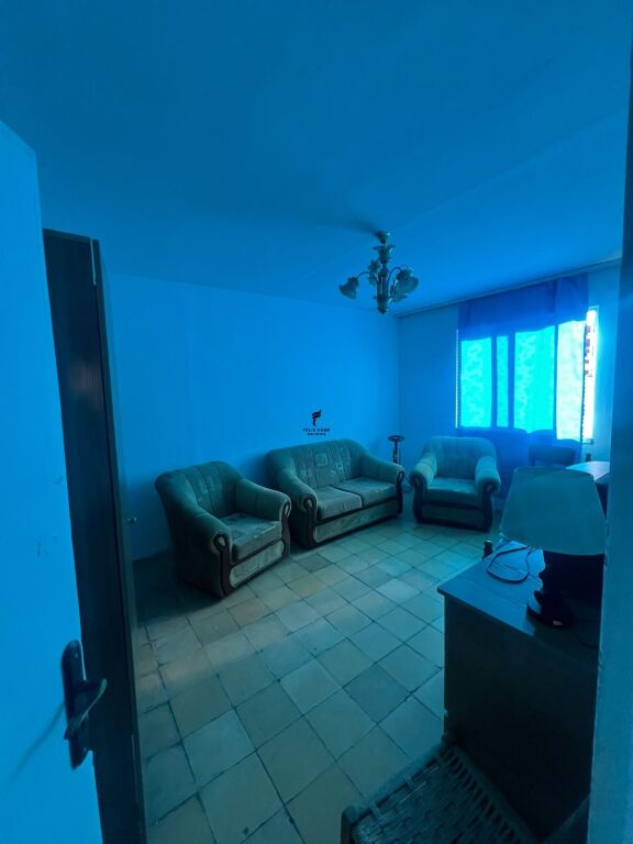 VENDESI APPARTAMENTO 3+1+DEPOSITO VARRI I BAMIT 148.000 EURO FH-94194