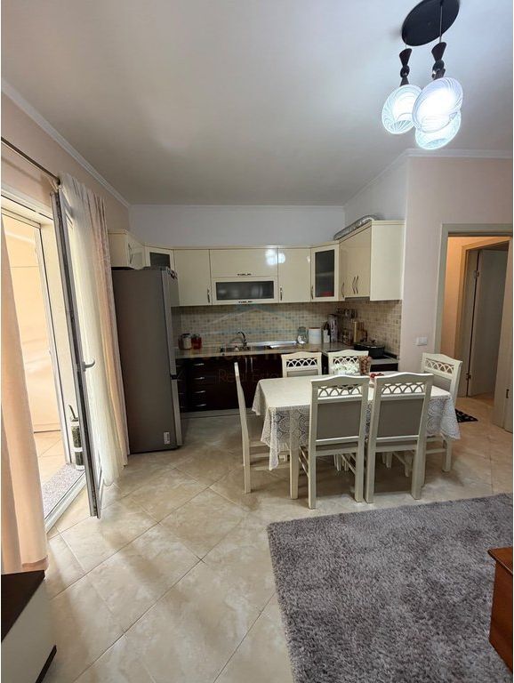 Disponojme per Shitje, Apartament 2+1Rruga Jordan Misja, Tirane
