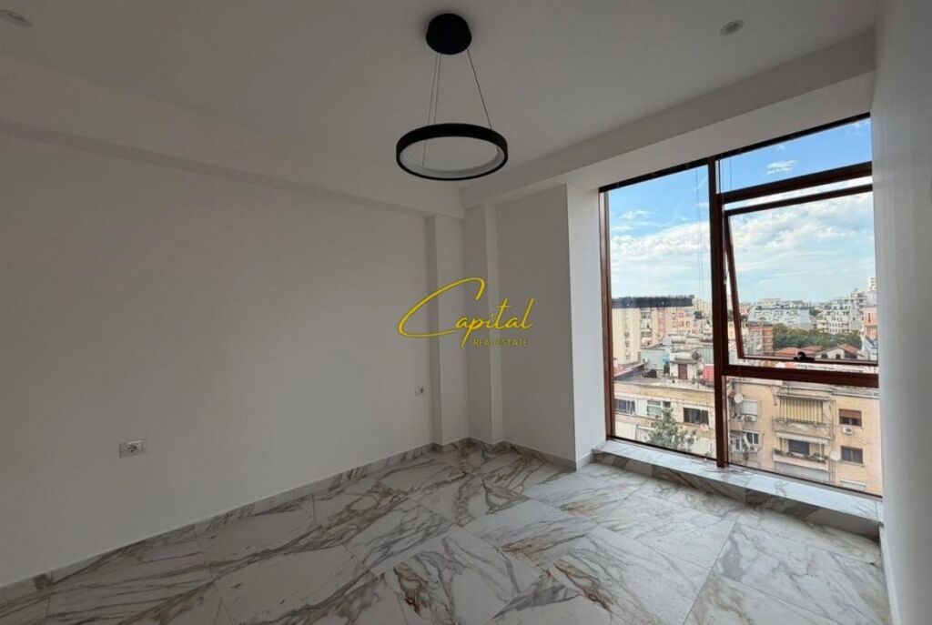 LOCALE COMMERCIALE IN AFFITTO 70 M2 VIA KAVAJES 85.000 LEKE