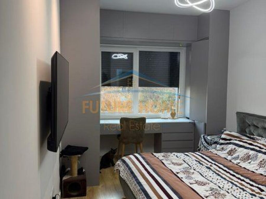 For sale, Apartment 2+1+2, Henke Complex, Tirana.